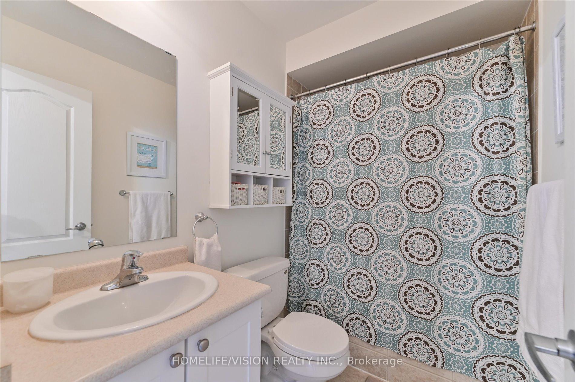 Photo 31 of 151 Zokol Drive, Aurora, Bayview Northeast — HOMEH