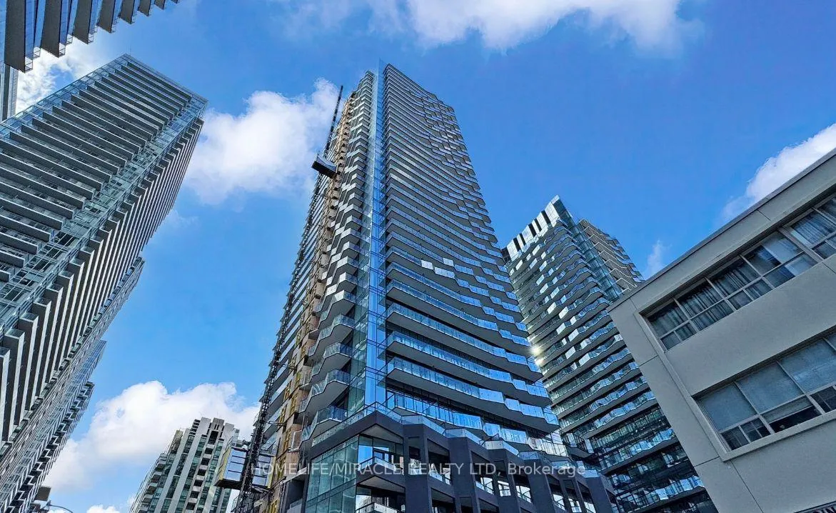 Photo 1 of Unit 407, 110 broadway Avenue, Toronto, Mount Pleasant West — HOMEH
