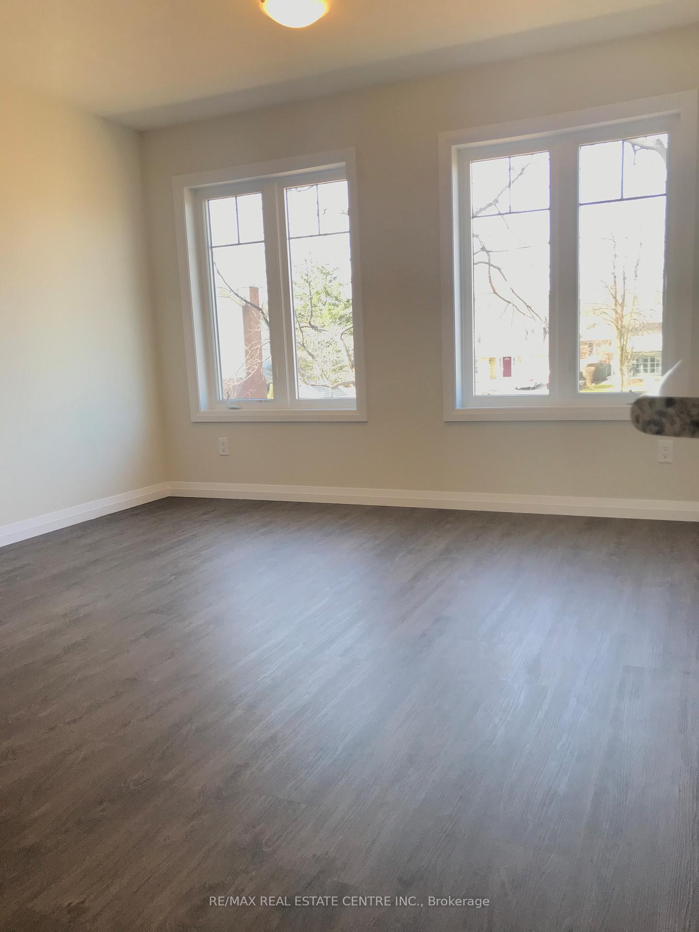 Photo 19 of Unit C10, 24 Morrison Road, Kitchener — HOMEH
