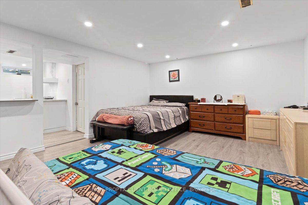 Photo 2 of Unit 20, 32 Glenburn Court, Hamilton, Riverdale — HOMEH