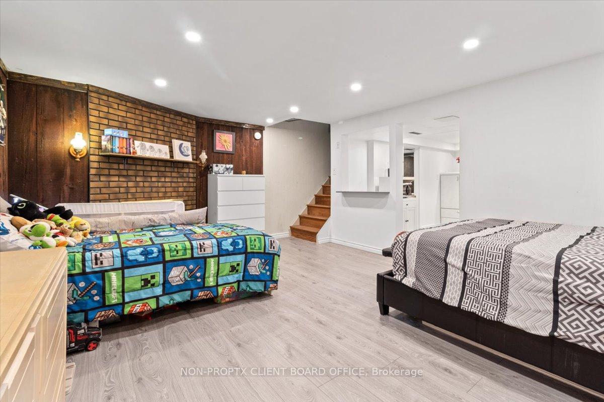 Photo 3 of Unit 20, 32 Glenburn Court, Hamilton, Riverdale — HOMEH