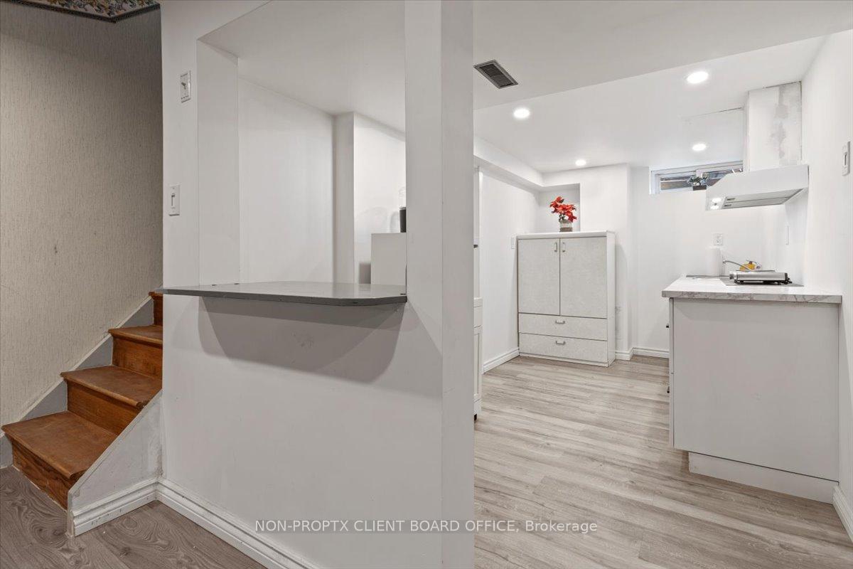 Photo 4 of Unit 20, 32 Glenburn Court, Hamilton, Riverdale — HOMEH
