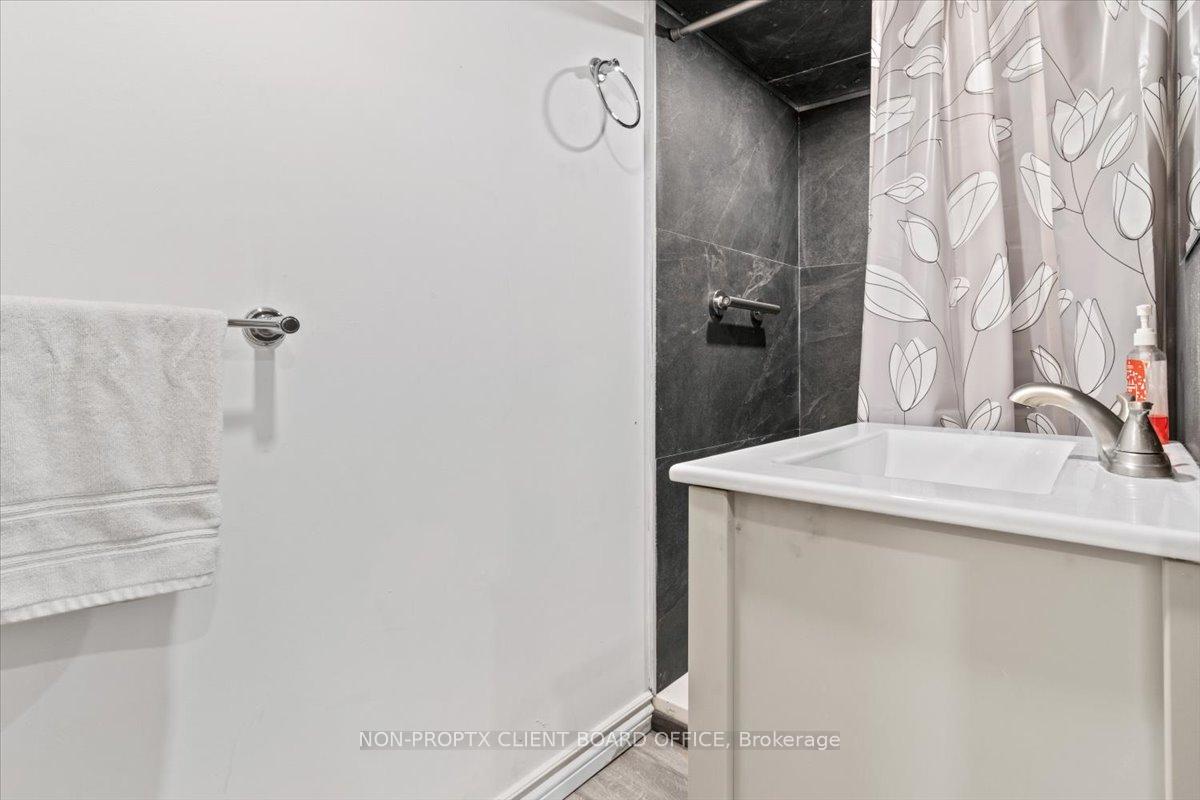 Photo 7 of Unit 20, 32 Glenburn Court, Hamilton, Riverdale — HOMEH