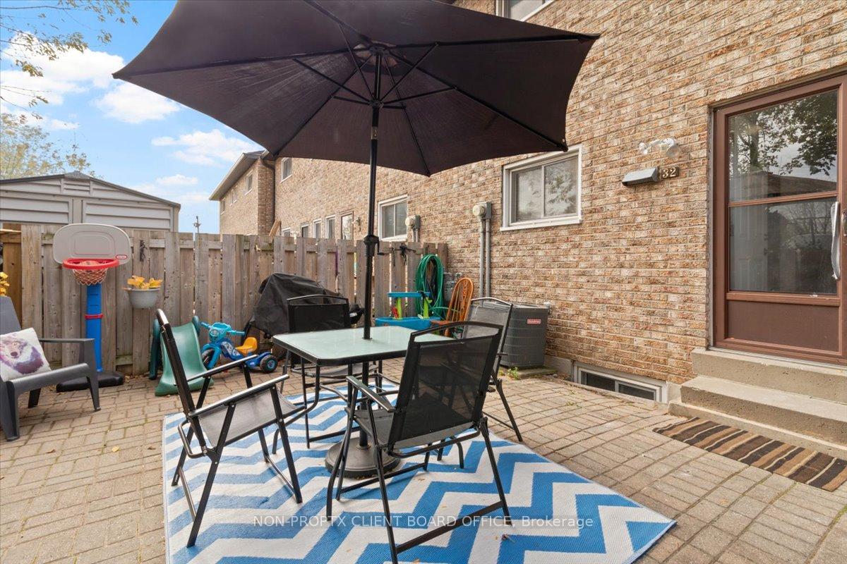 Photo 11 of Unit 20, 32 Glenburn Court, Hamilton, Riverdale — HOMEH