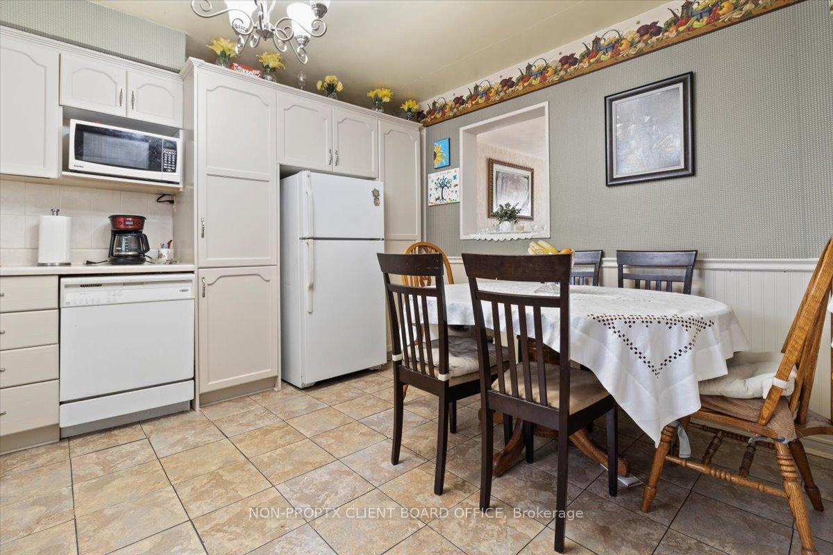 Photo 20 of Unit 20, 32 Glenburn Court, Hamilton, Riverdale — HOMEH