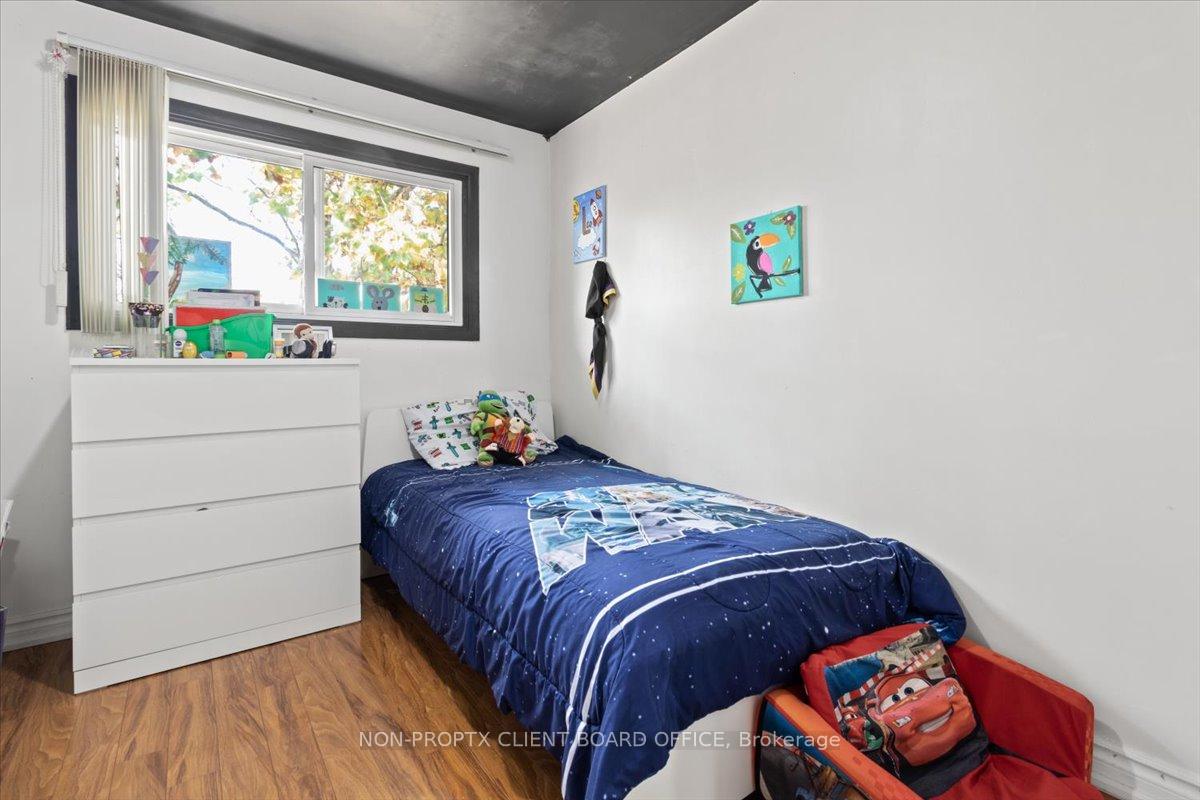 Photo 33 of Unit 20, 32 Glenburn Court, Hamilton, Riverdale — HOMEH