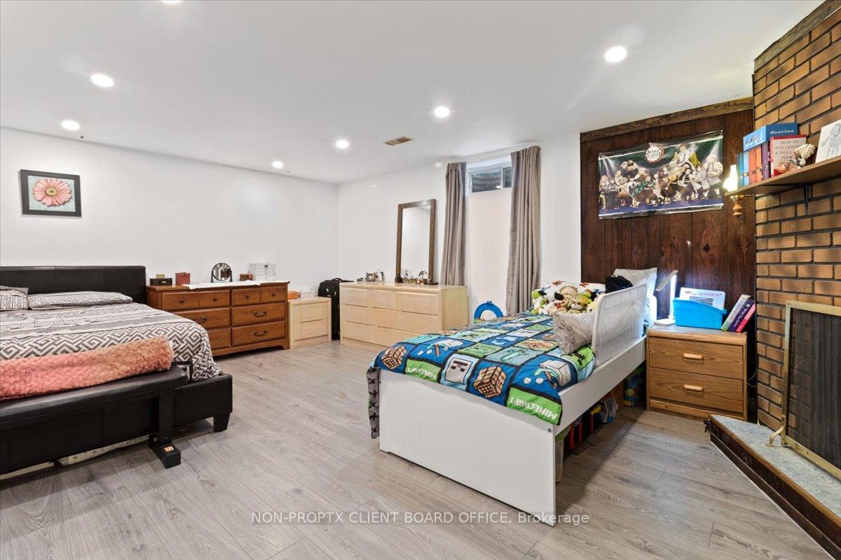 Photo 37 of Unit 20, 32 Glenburn Court, Hamilton, Riverdale — HOMEH