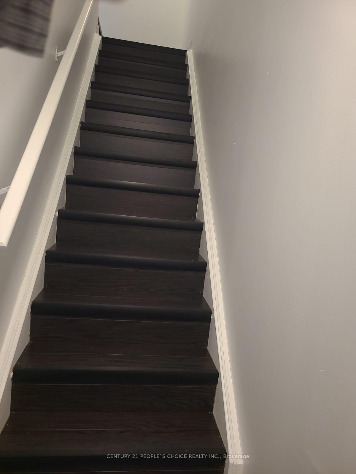 Photo 2 of Unit C10, 190 Century Hill Drive, Kitchener, Country Hills — HOMEH