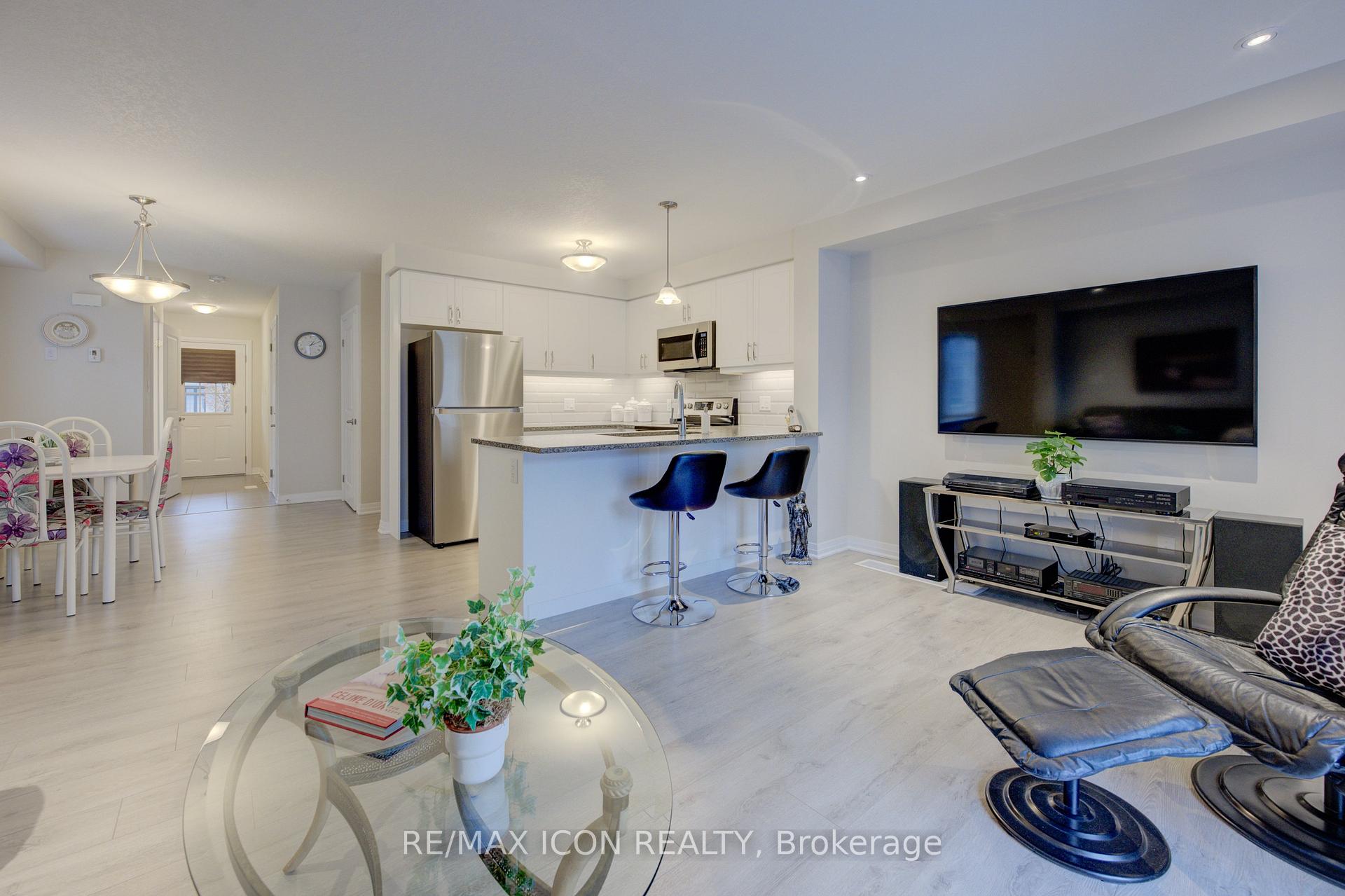 Photo 15 of Unit 42, 169 South Creek Drive, Kitchener — HOMEH