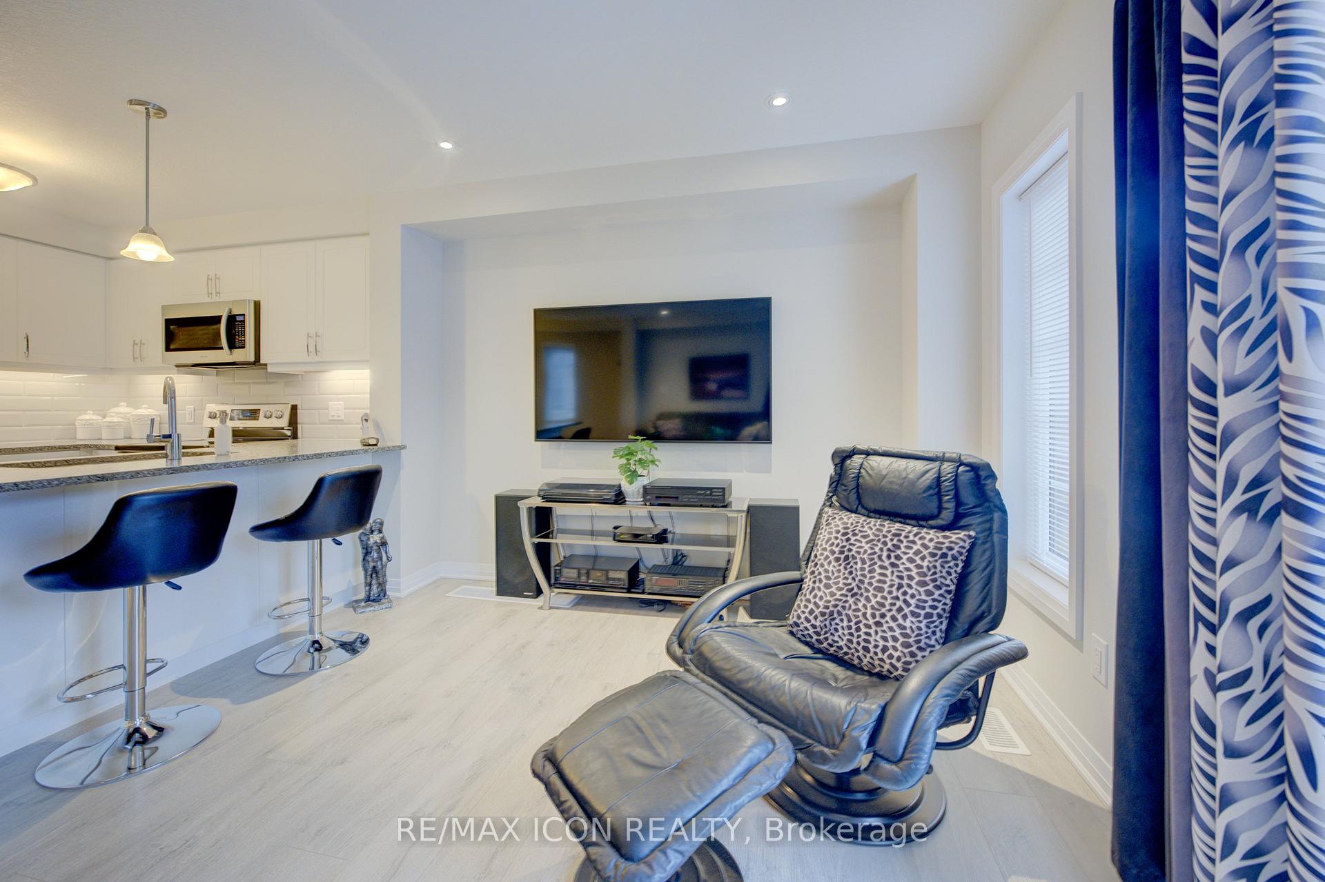 Photo 16 of Unit 42, 169 South Creek Drive, Kitchener — HOMEH