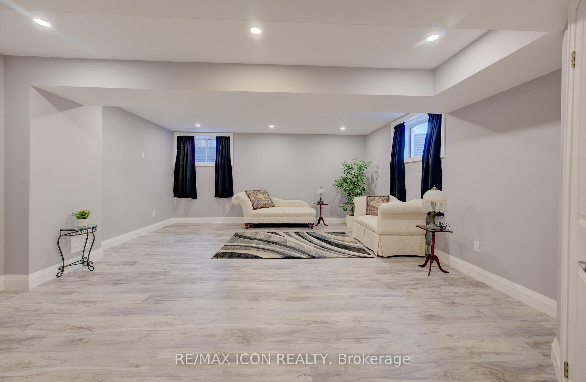 Photo 28 of Unit 42, 169 South Creek Drive, Kitchener — HOMEH