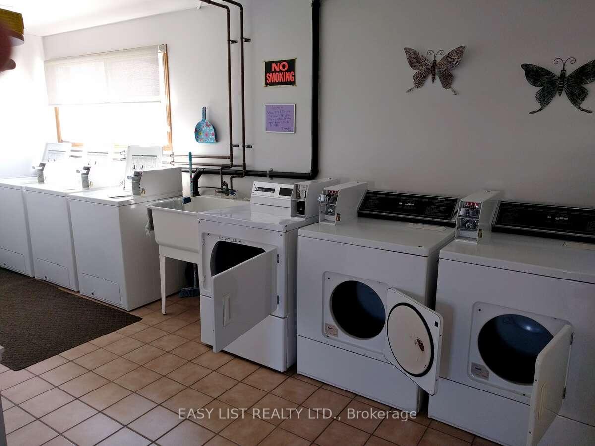Photo 10 of Unit 14, 45 Doverdoon Drive, Chatham-Kent, Chatham — HOMEH