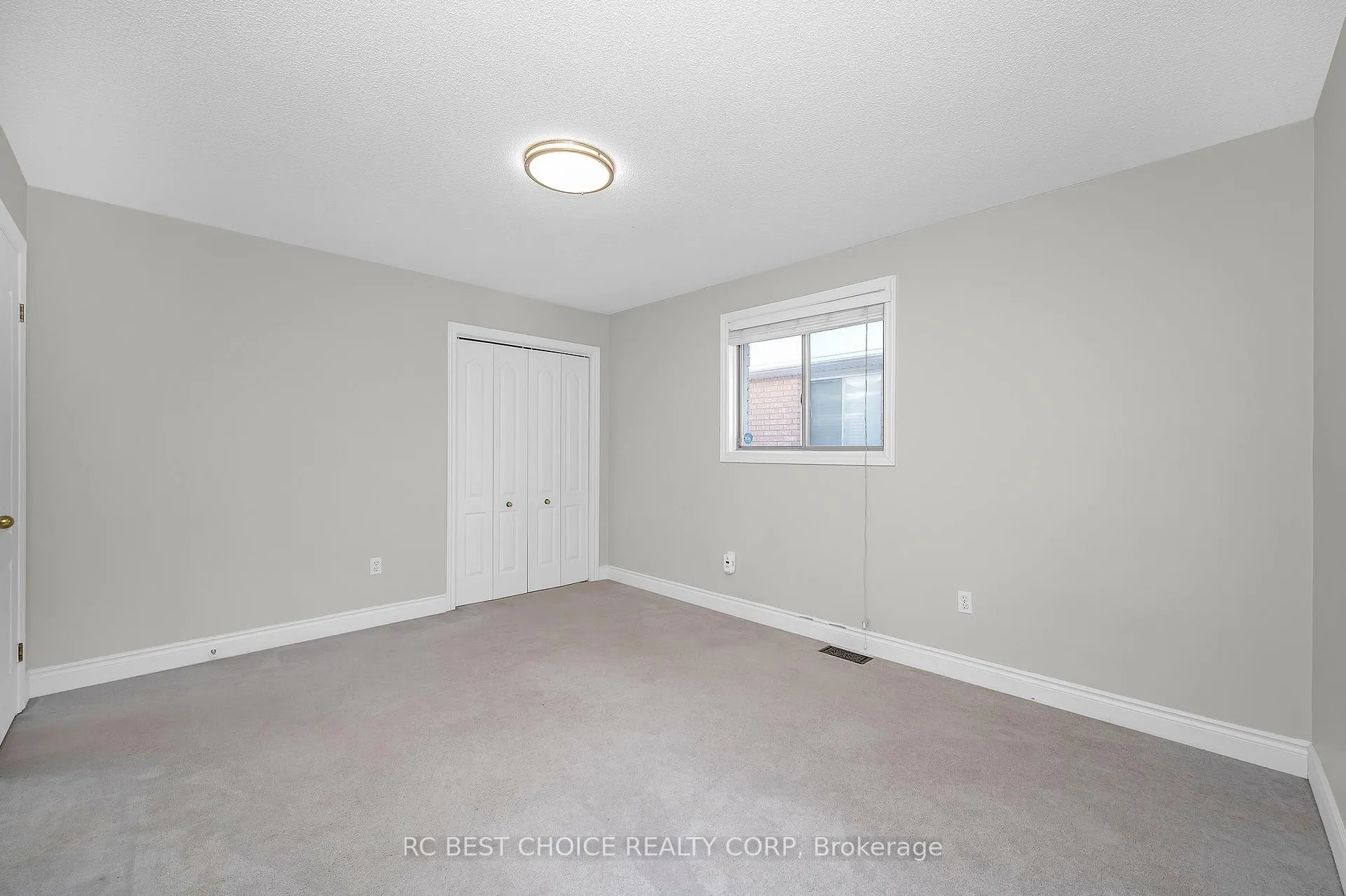 Photo 29 of 50 Pelham Drive, Hamilton, Ancaster — HOMEH