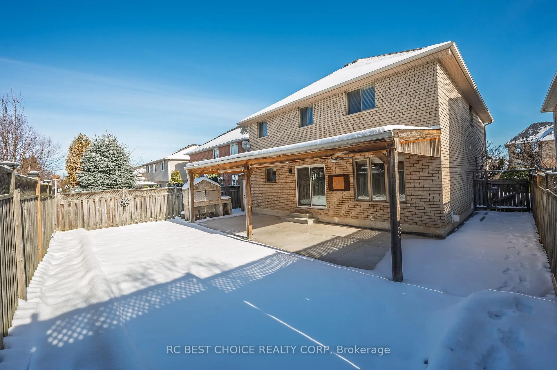 Photo 35 of 50 Pelham Drive, Hamilton, Ancaster — HOMEH