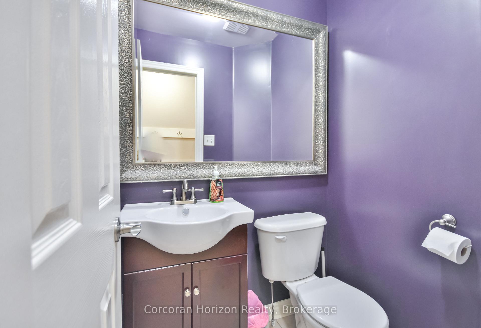 Photo 9 of 52 Stephanie Lane, Barrie, Painswick South — HOMEH