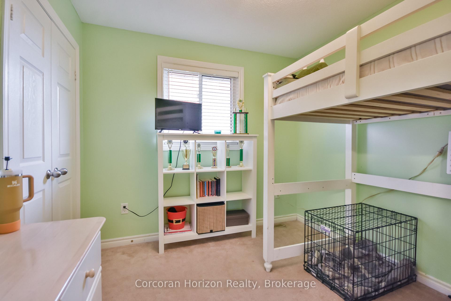 Photo 15 of 52 Stephanie Lane, Barrie, Painswick South — HOMEH