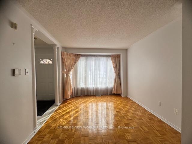 Photo 5 of Unit 113A, 18 Clark Avenue W, Vaughan, Crestwood-Springfarm-Yorkhill — HOMEH