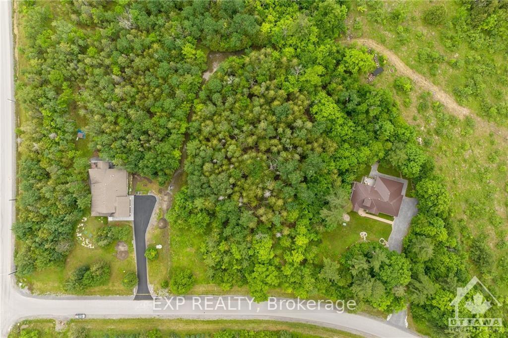 Photo 4 of 1015 Julia Court, Ottawa, Dunrobin Shores — HOMEH