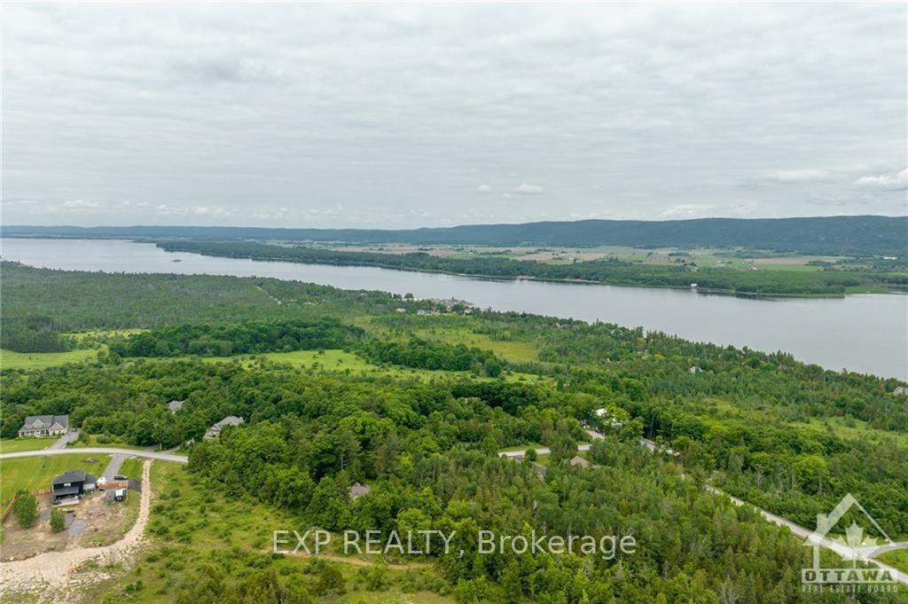 Photo 9 of 1015 Julia Court, Ottawa, Dunrobin Shores — HOMEH