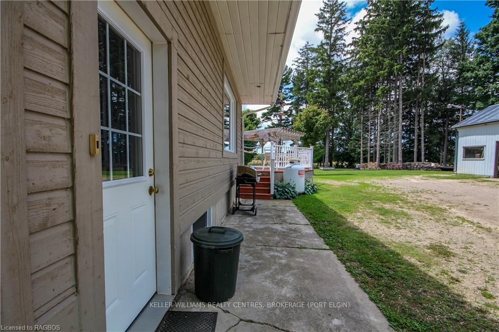 Photo 14 of 1076 Bruce Road 15, Brockton — HOMEH