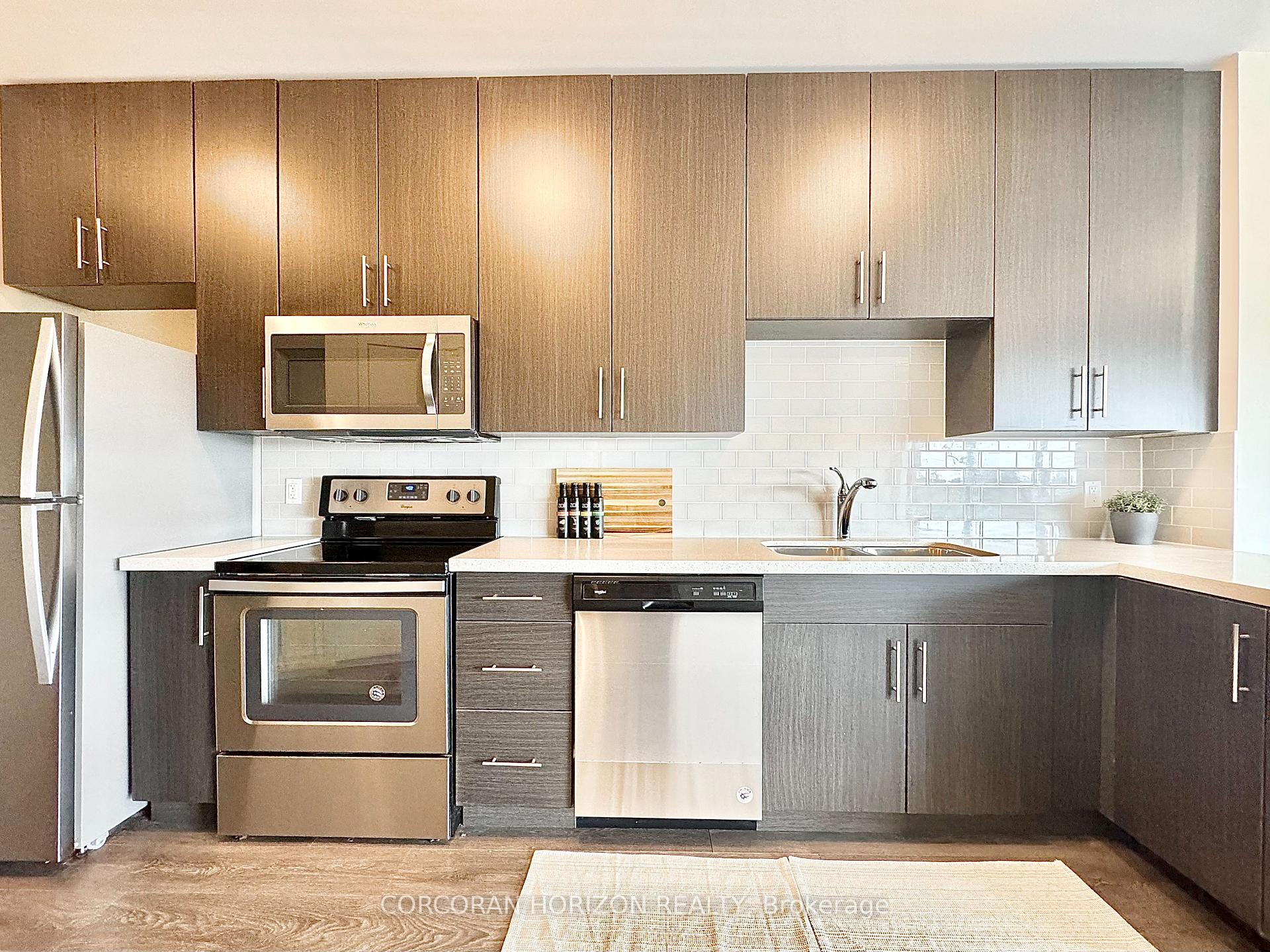 Photo 6 of Unit 606, 690 King Street W, Kitchener — HOMEH