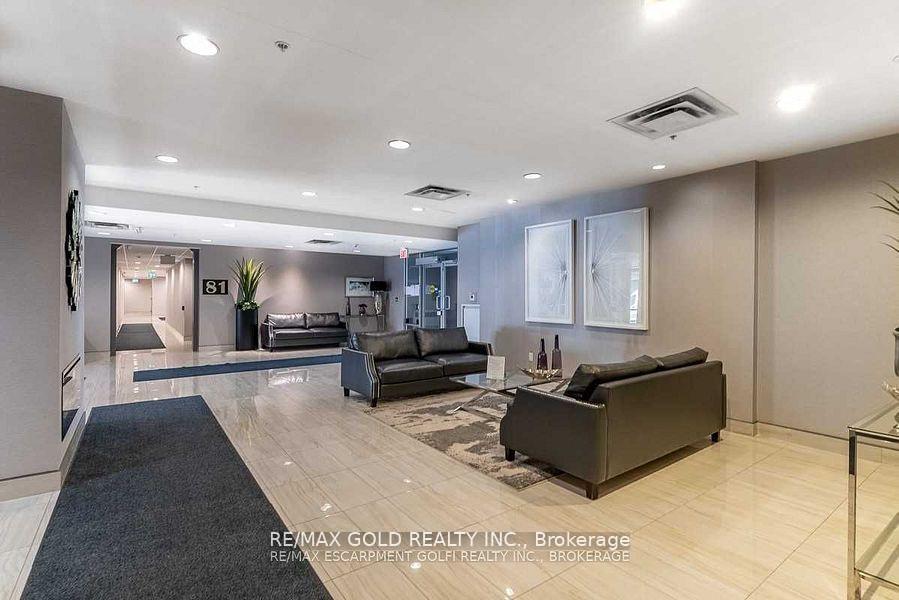 Photo 3 of Unit 807, 85 Robinson Street, Hamilton, Durand — HOMEH