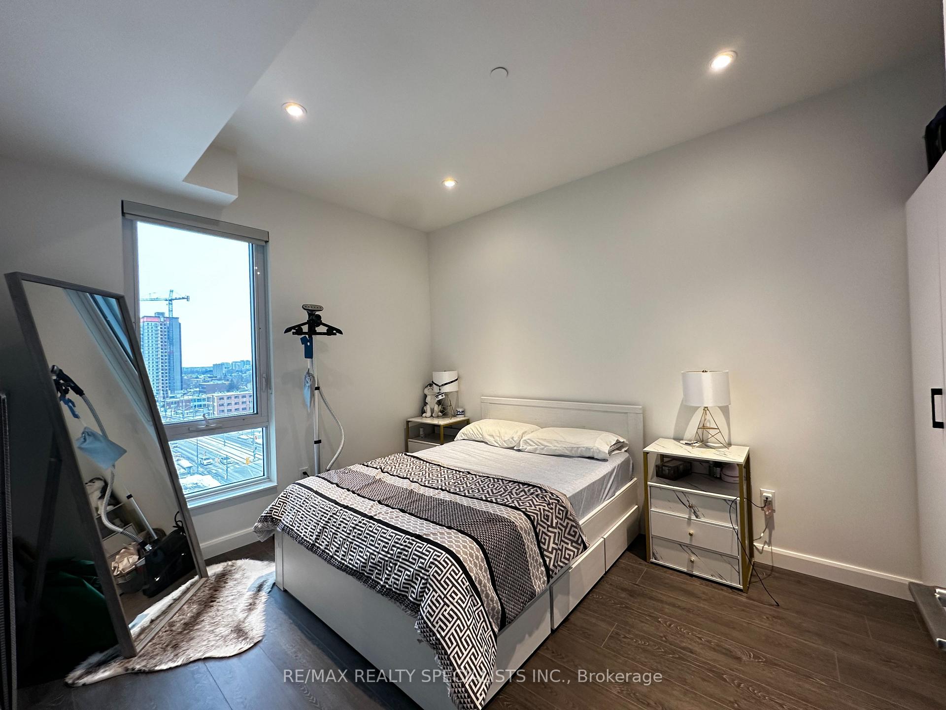 Photo 8 of Unit 805, 741 King Street W, Kitchener — HOMEH