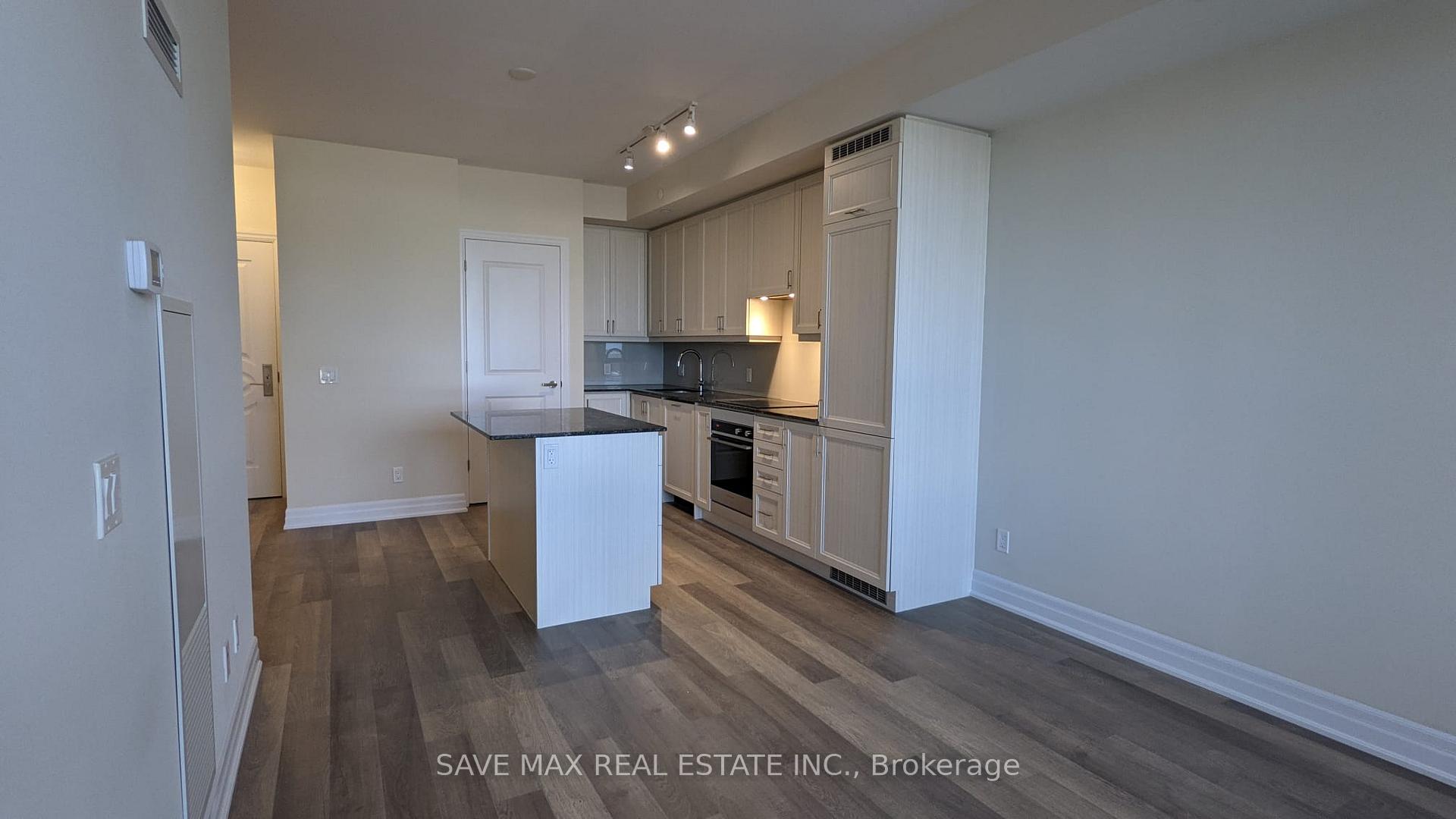 Photo 11 of Unit 318, 9085 Jane Street, Vaughan, Concord — HOMEH