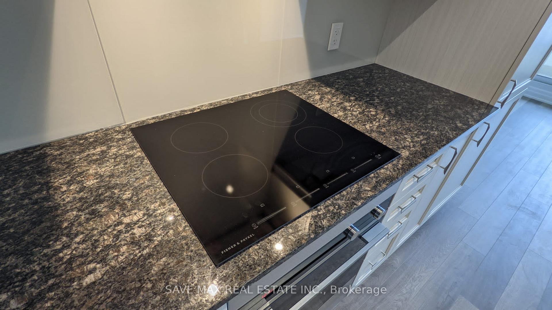 Photo 16 of Unit 318, 9085 Jane Street, Vaughan, Concord — HOMEH