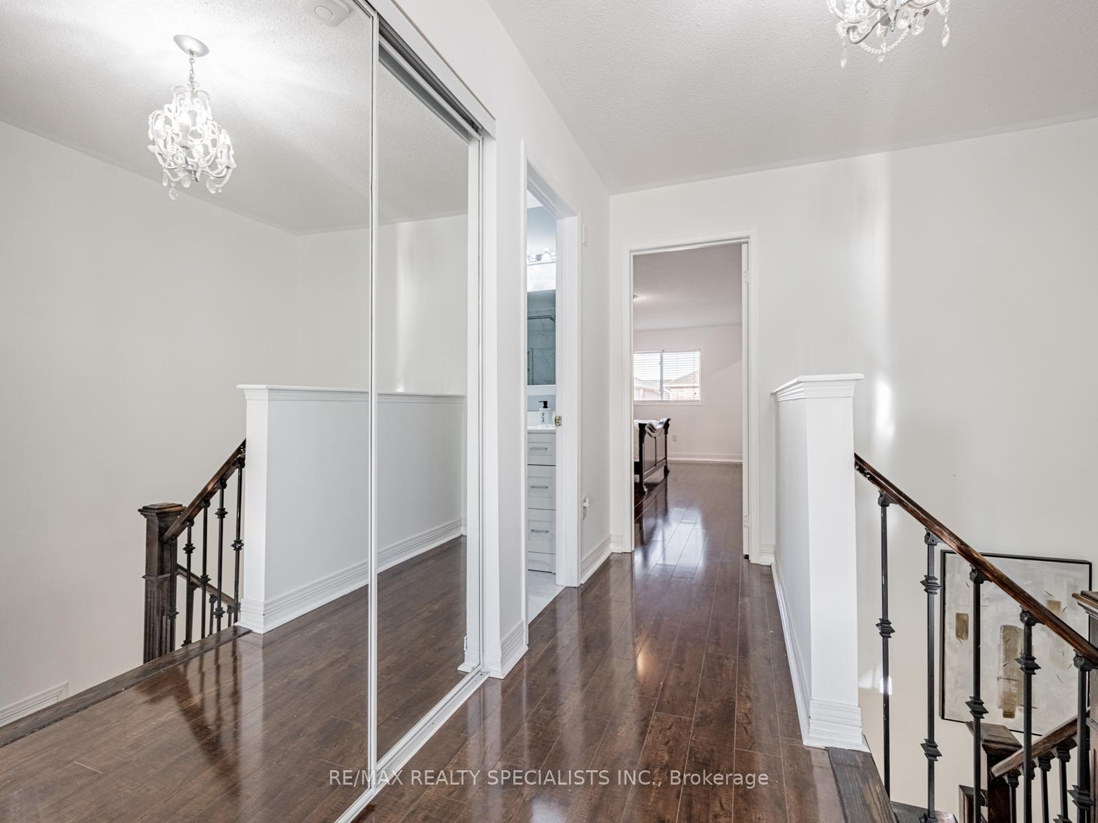 Photo 13 of 30 Baha Crescent, Brampton, Fletcher's Meadow — HOMEH