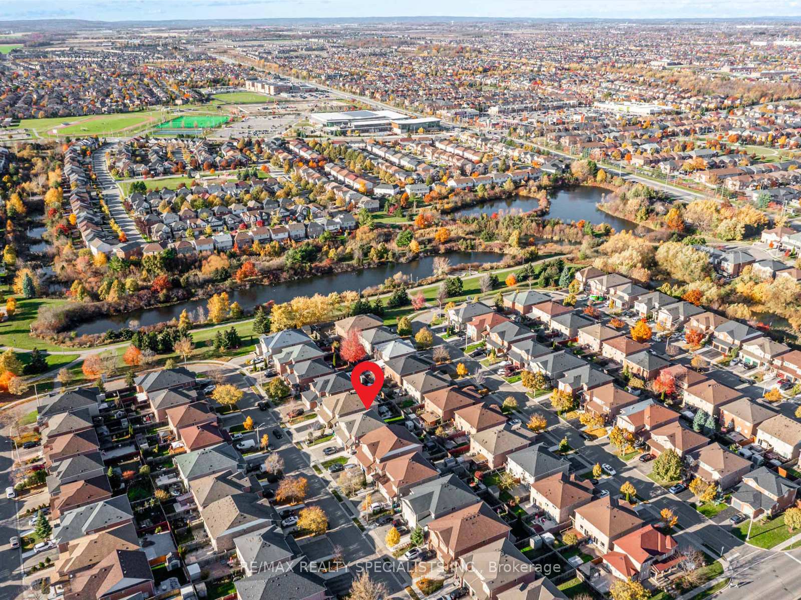 Photo 32 of 30 Baha Crescent, Brampton, Fletcher's Meadow — HOMEH