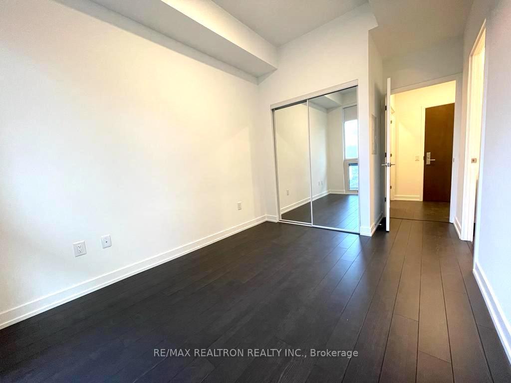 Photo 8 of Unit 1208, 39 Roehampton Avenue, Toronto, Mount Pleasant West — HOMEH