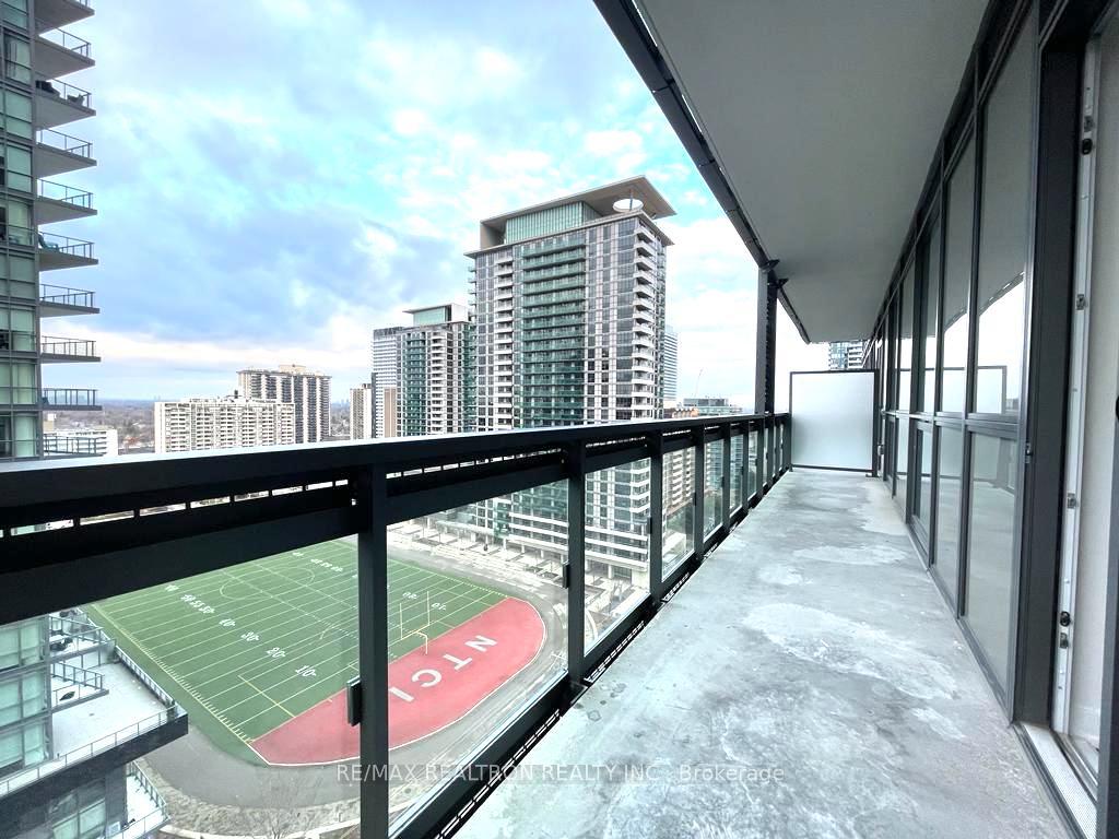 Photo 15 of Unit 1208, 39 Roehampton Avenue, Toronto, Mount Pleasant West — HOMEH