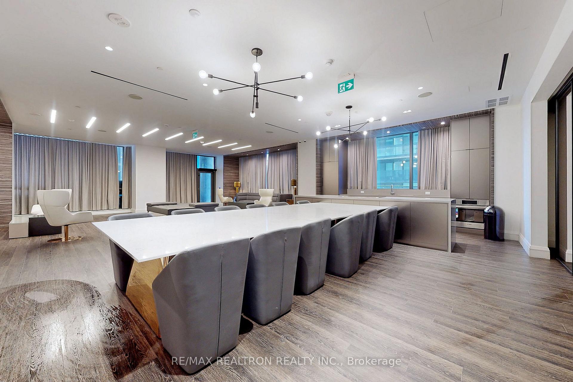 Photo 19 of Unit 1208, 39 Roehampton Avenue, Toronto, Mount Pleasant West — HOMEH