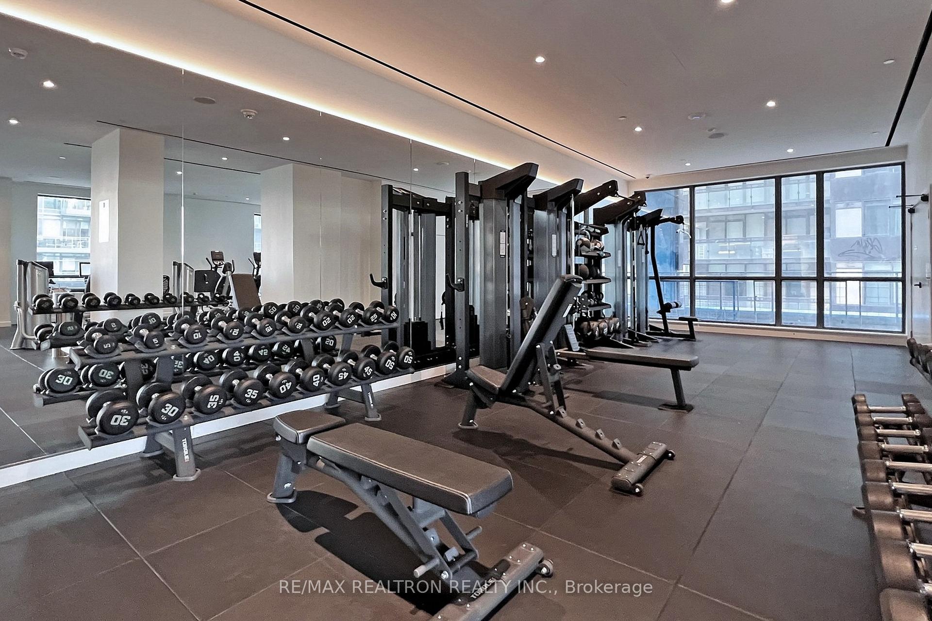 Photo 21 of Unit 1208, 39 Roehampton Avenue, Toronto, Mount Pleasant West — HOMEH