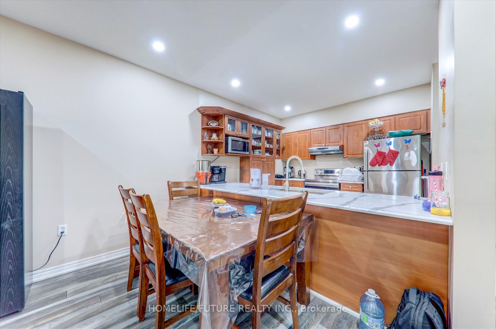 Photo 14 of Unit 312, 7340 Markham Road, Markham, Middlefield — HOMEH