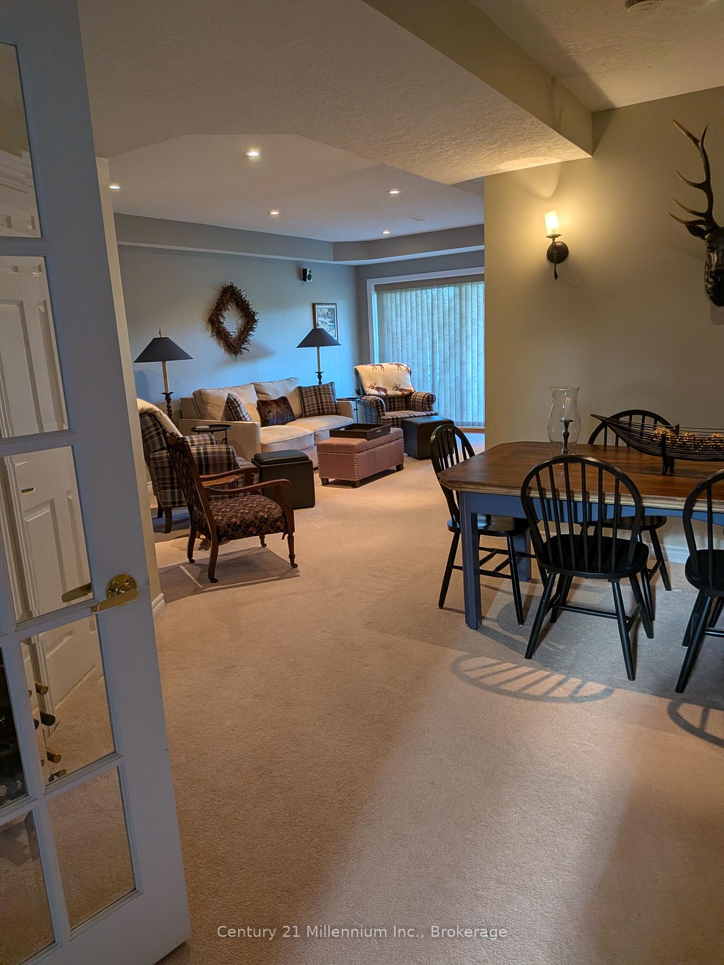 Photo 26 of 39 Westwind Drive, Collingwood — HOMEH
