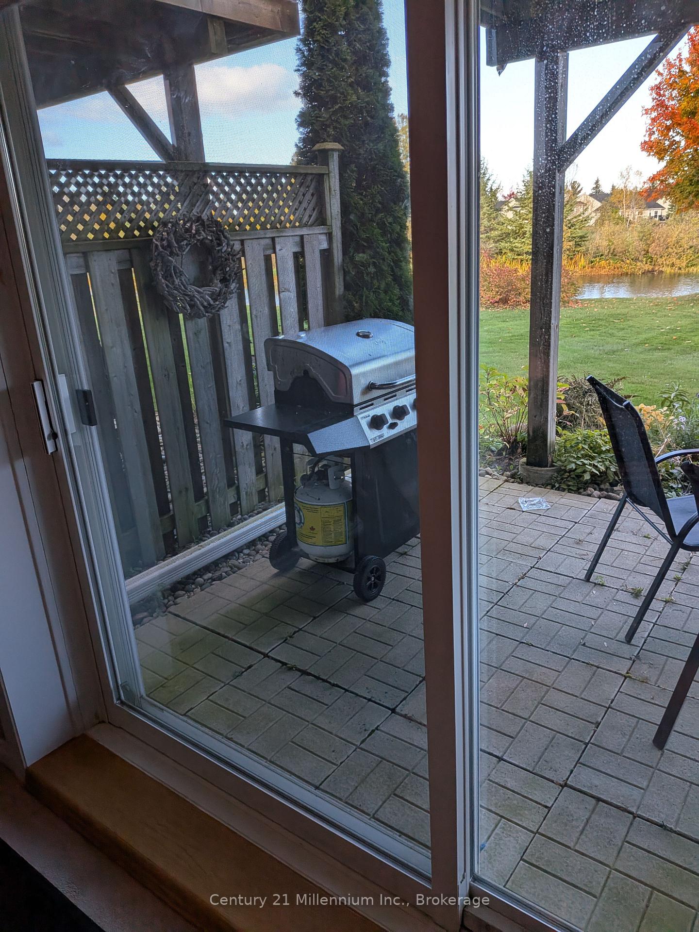 Photo 30 of 39 Westwind Drive, Collingwood — HOMEH