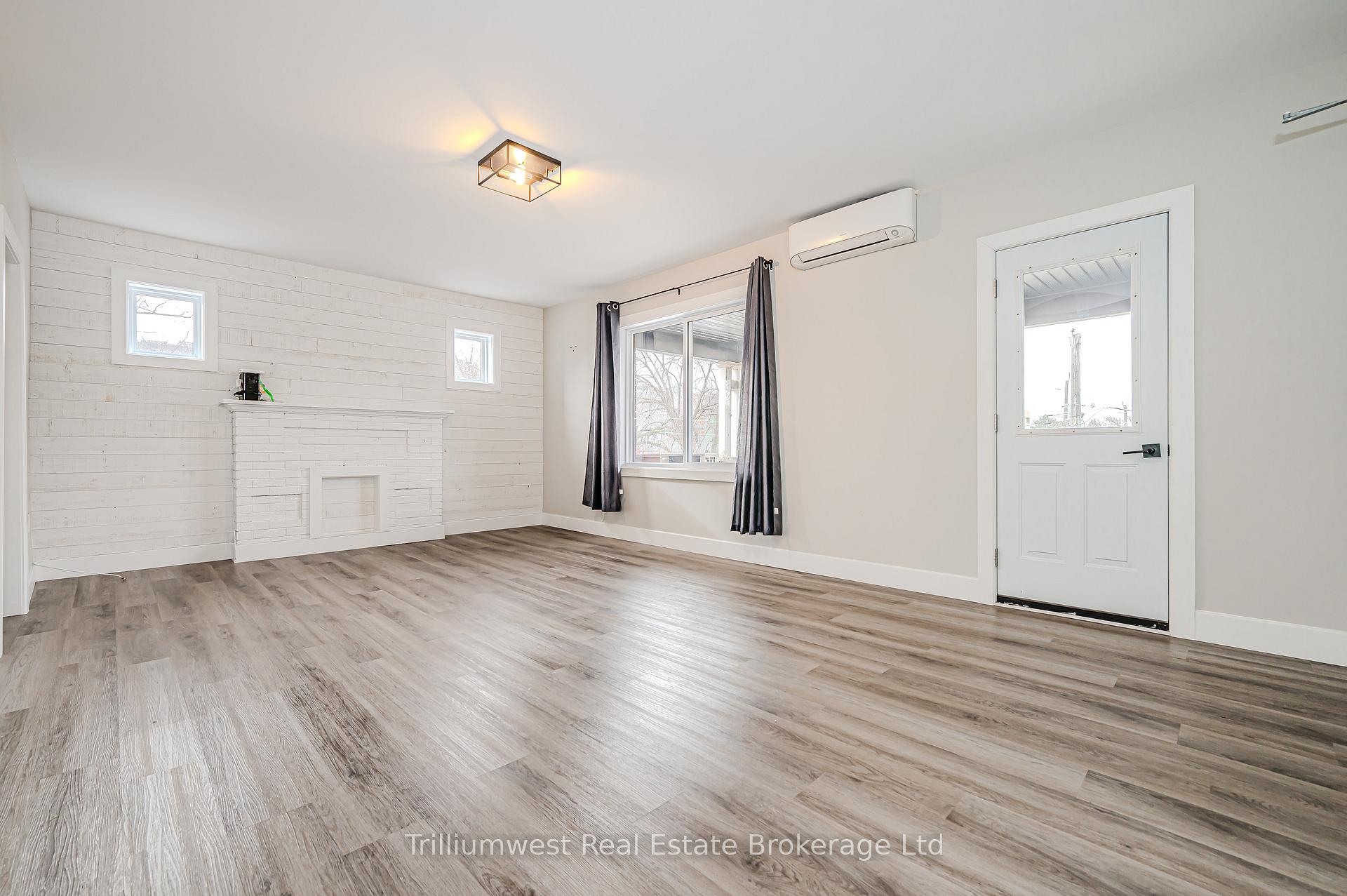 Photo 2 of Unit 3, 41 Albert Street, Hamilton, Blakeley — HOMEH