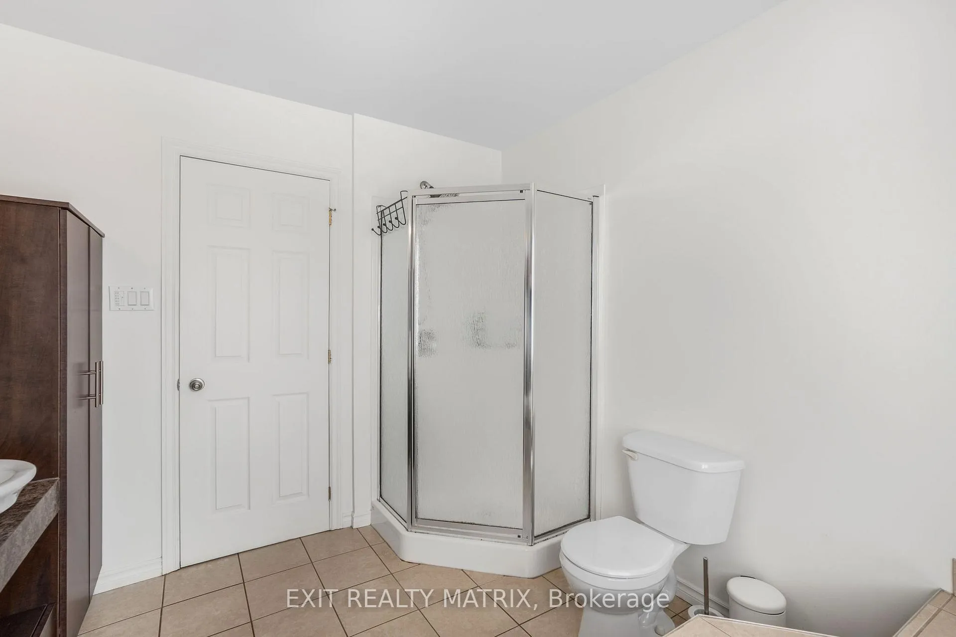 Photo 18 of 156 Longueuil Street, Champlain, L'Orignal — HOMEH