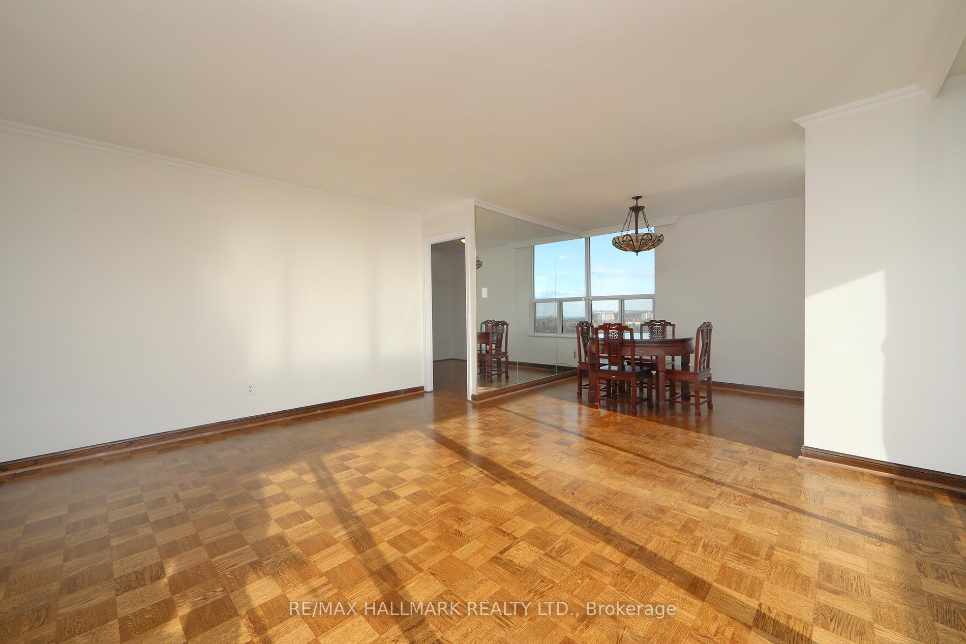 Photo 3 of Unit 1808, 980 Broadview Avenue, Toronto, Broadview North — HOMEH