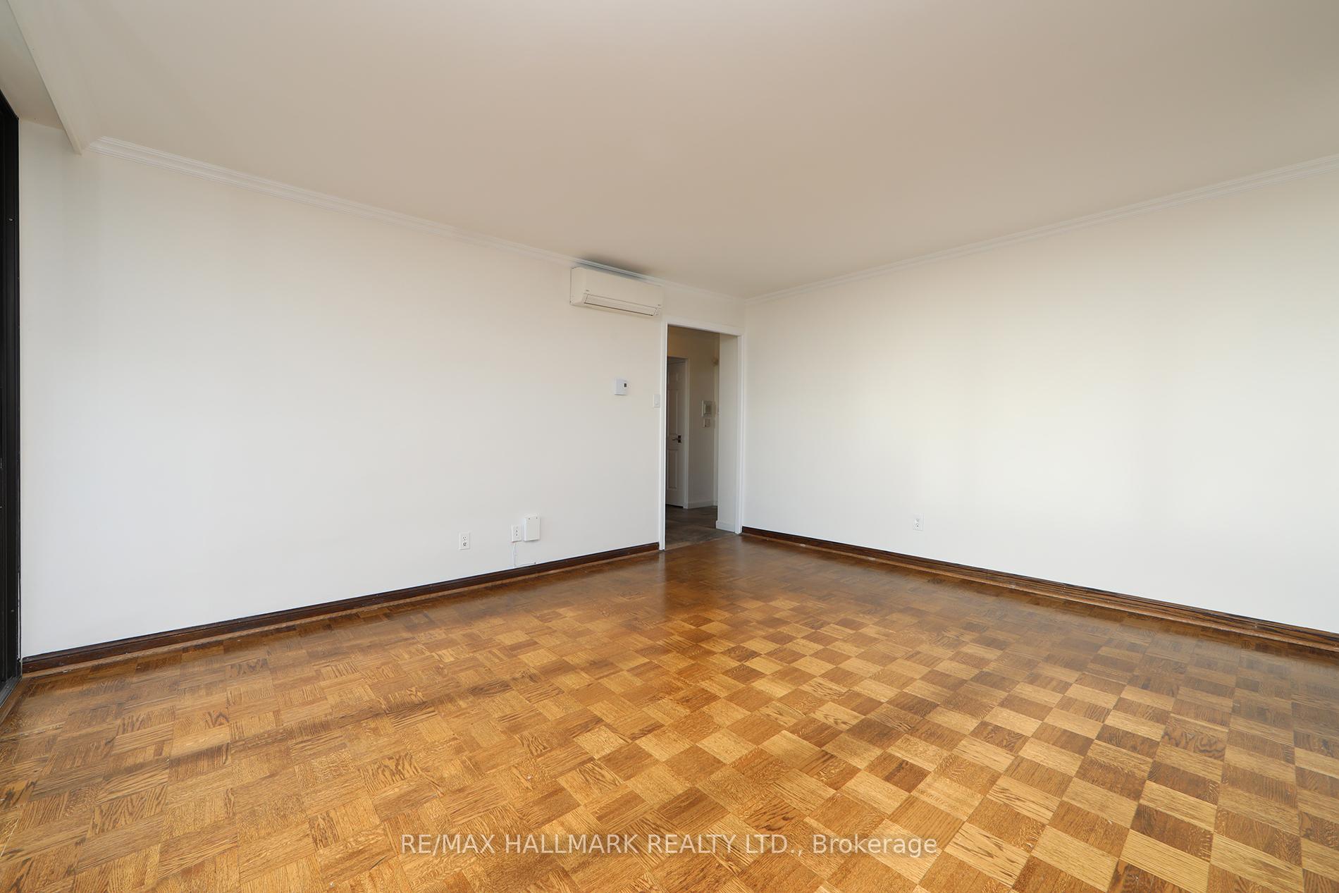 Photo 6 of Unit 1808, 980 Broadview Avenue, Toronto, Broadview North — HOMEH