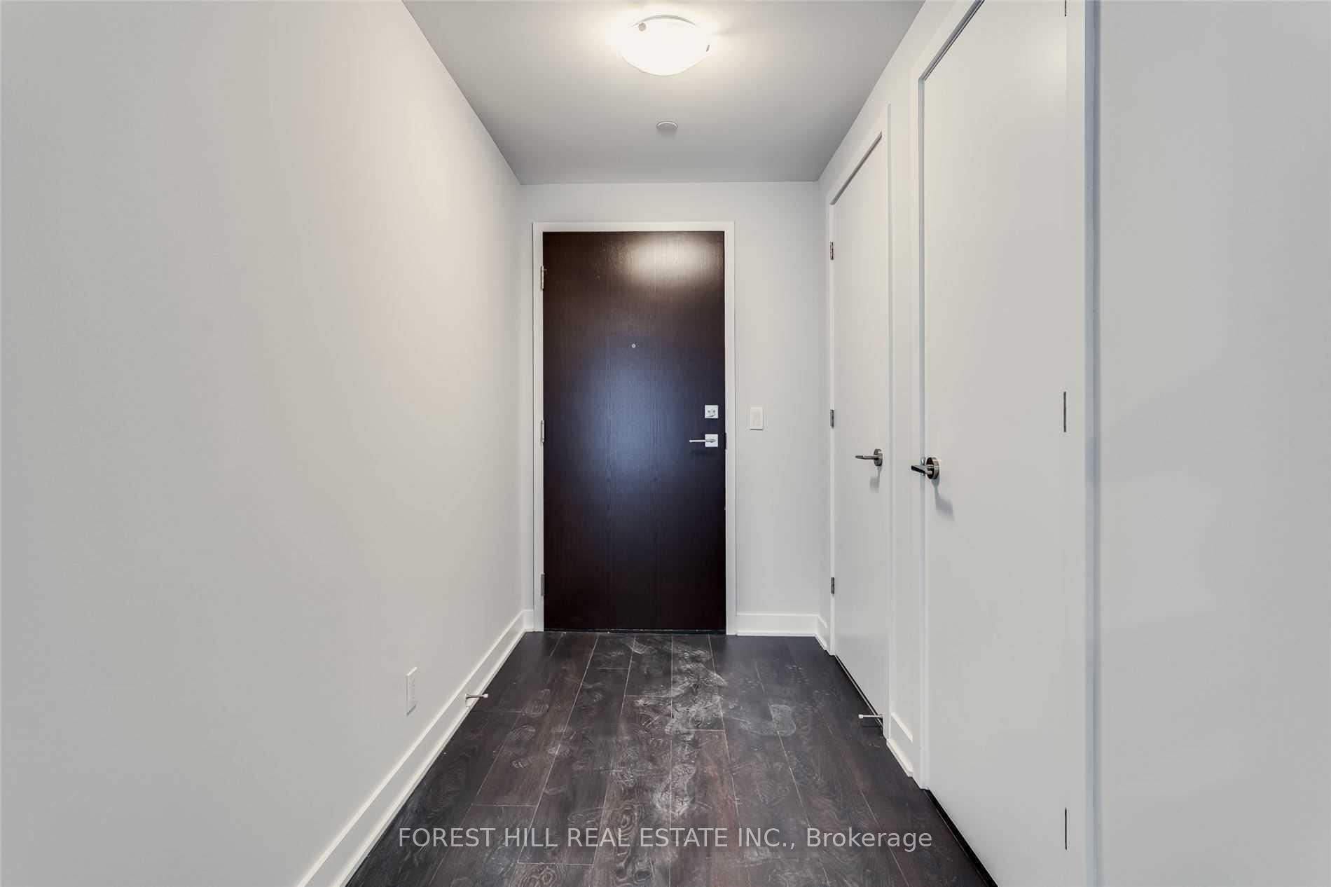Photo 4 of Unit 4605, 2221 Yonge Street, Toronto, Mount Pleasant West — HOMEH