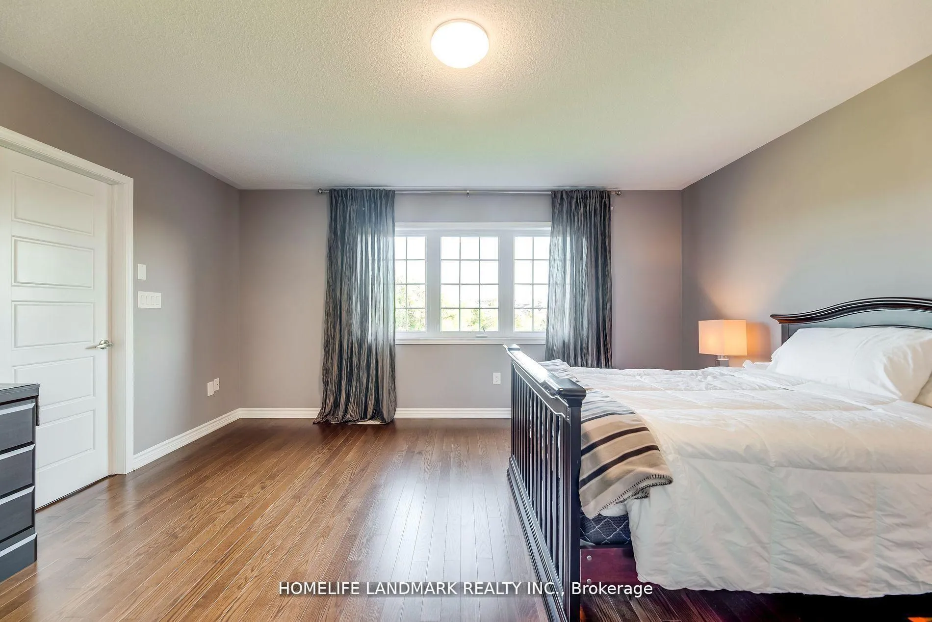 Photo 22 of 186 Degraaf Crescent, Aurora, Rural Aurora — HOMEH