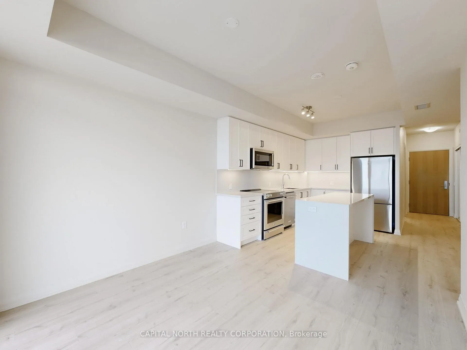 Photo 10 of Unit 2412, 8960 Jane Street, Vaughan, Vellore Village — HOMEH