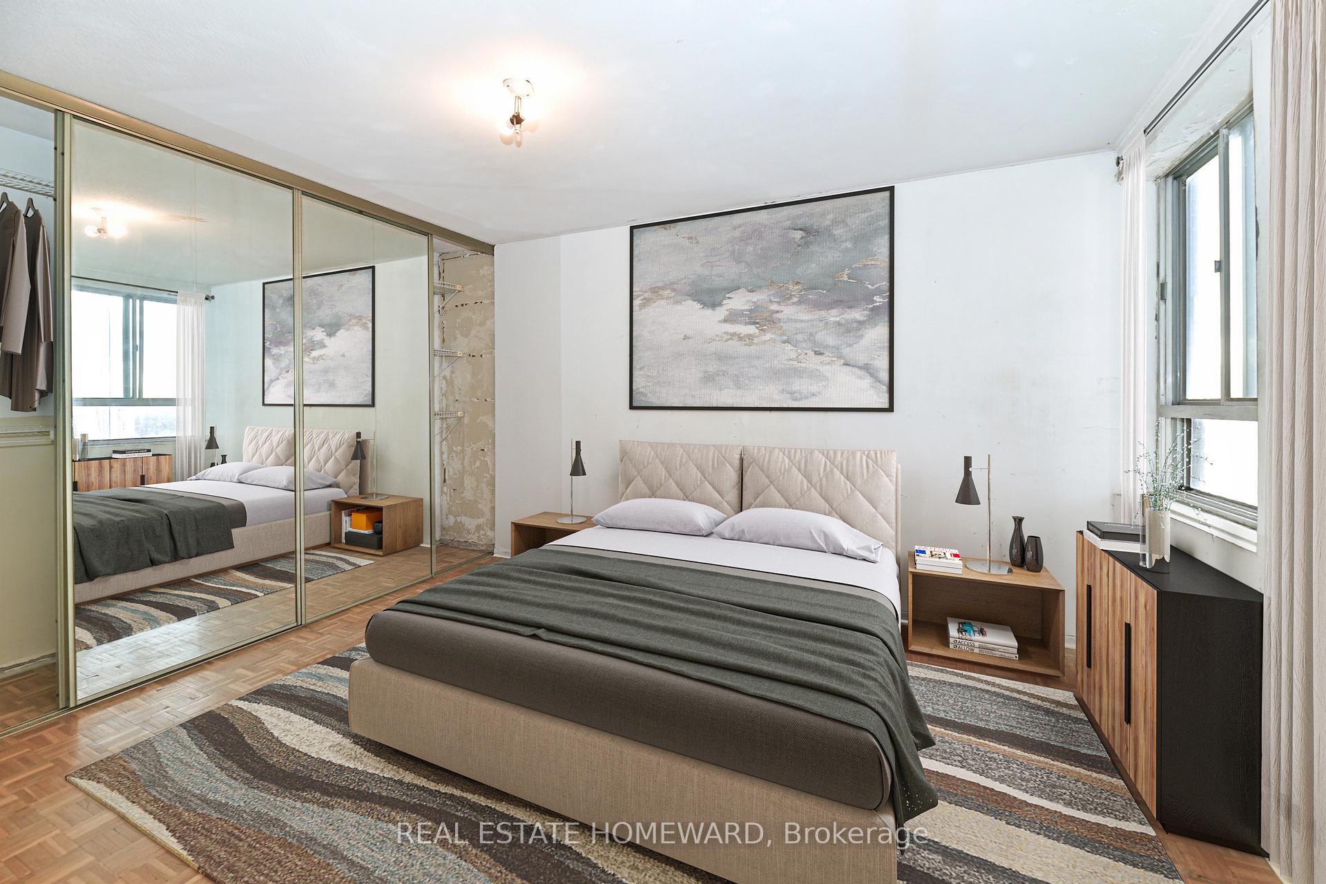 Photo 3 of Unit 2806, 1 Massey Square, Toronto, Crescent Town — HOMEH