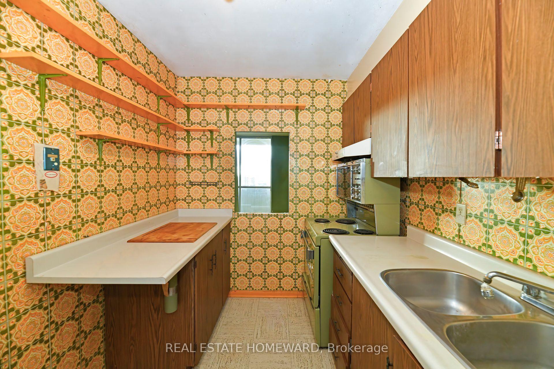 Photo 12 of Unit 2806, 1 Massey Square, Toronto, Crescent Town — HOMEH