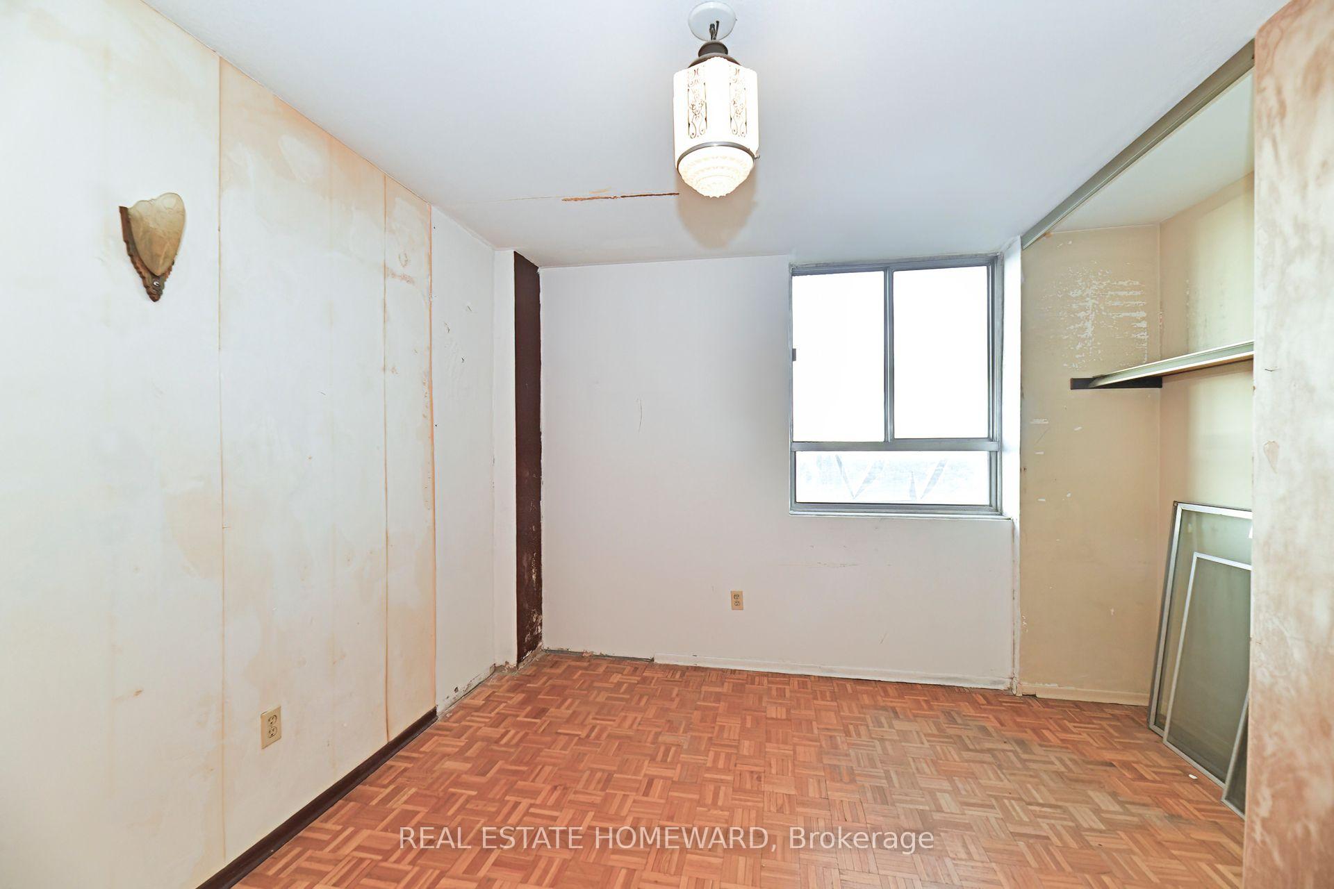 Photo 16 of Unit 2806, 1 Massey Square, Toronto, Crescent Town — HOMEH