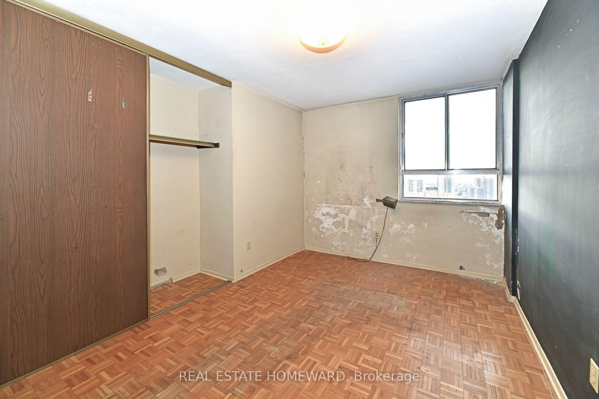 Photo 17 of Unit 2806, 1 Massey Square, Toronto, Crescent Town — HOMEH
