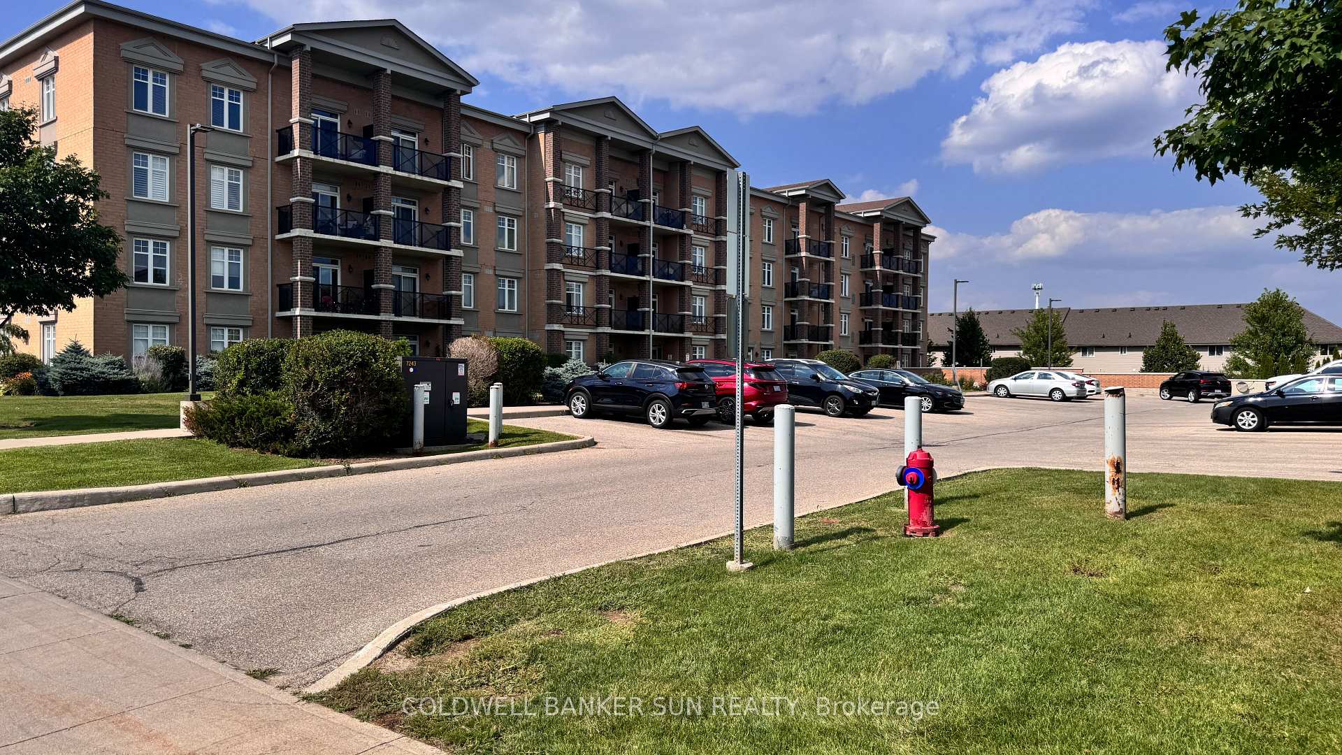 Photo 1 of Unit 211, 2 Colonial Drive, Guelph, Pineridge/Westminster Woods — HOMEH
